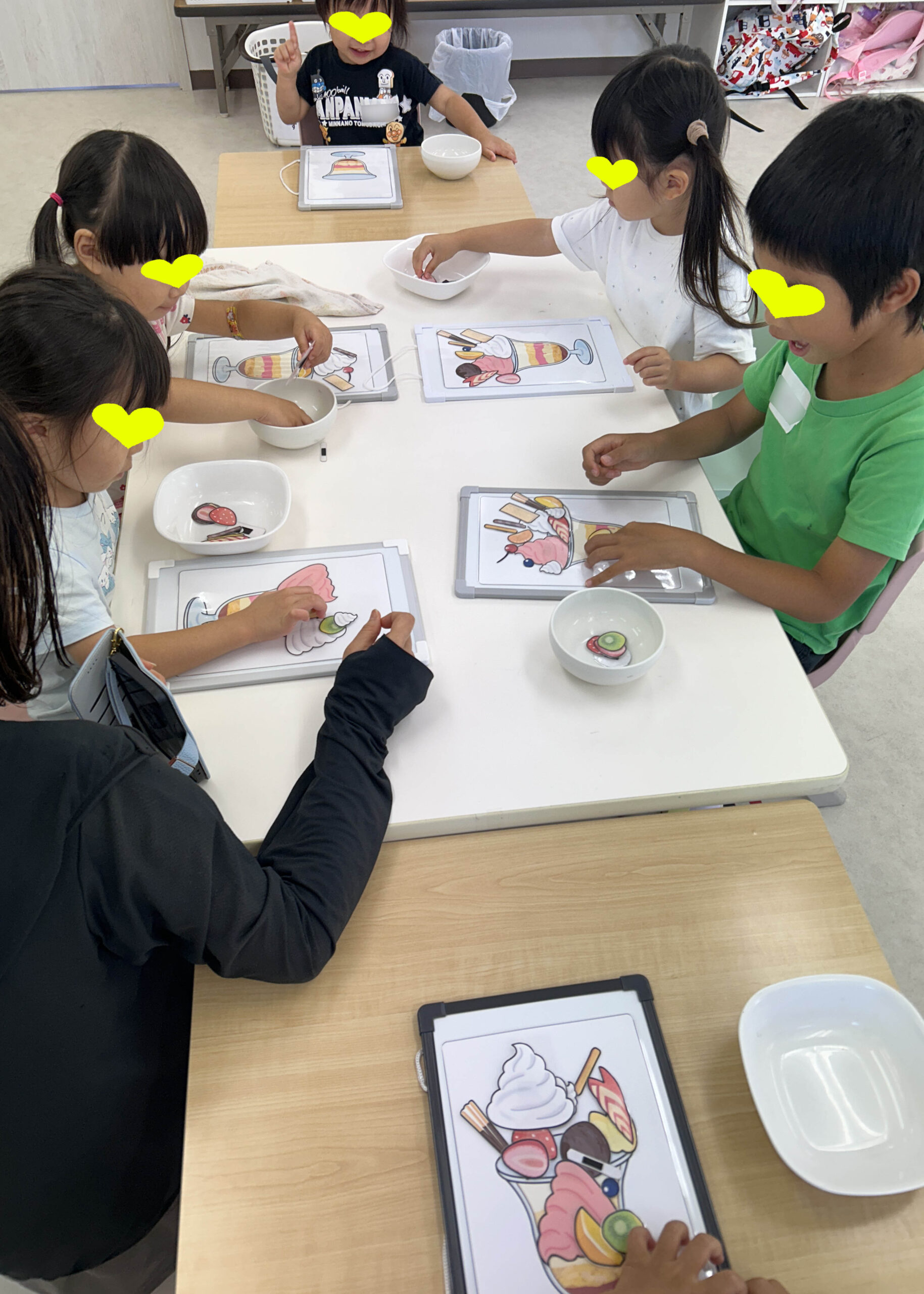 イメージをカタチに！頭の中の想像を手を動かして表現するお子様たち